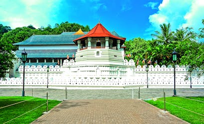 Tour histórico do Templo de Kandy e do Palácio Real de Kandy